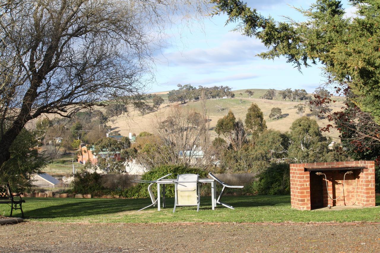 Omeo Motel Extérieur photo