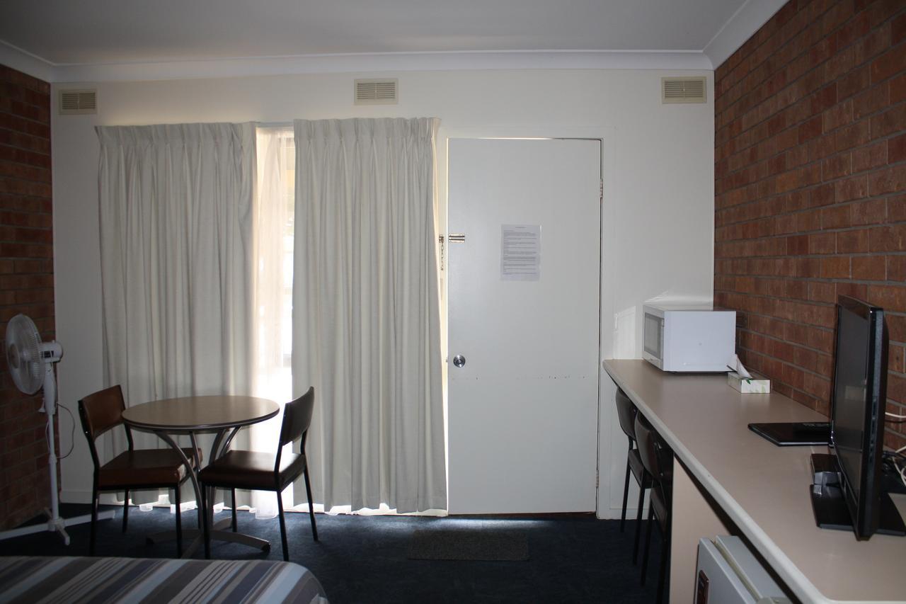 Omeo Motel Extérieur photo